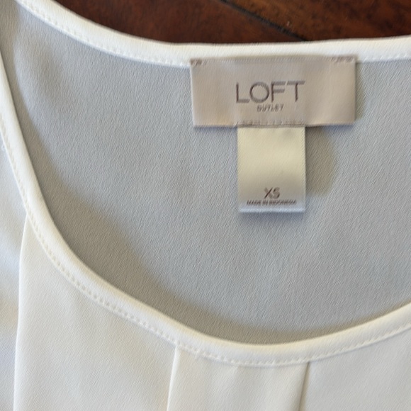 LOFT | Women's White Sleeveless Top pleated front - Picture 9 of 11